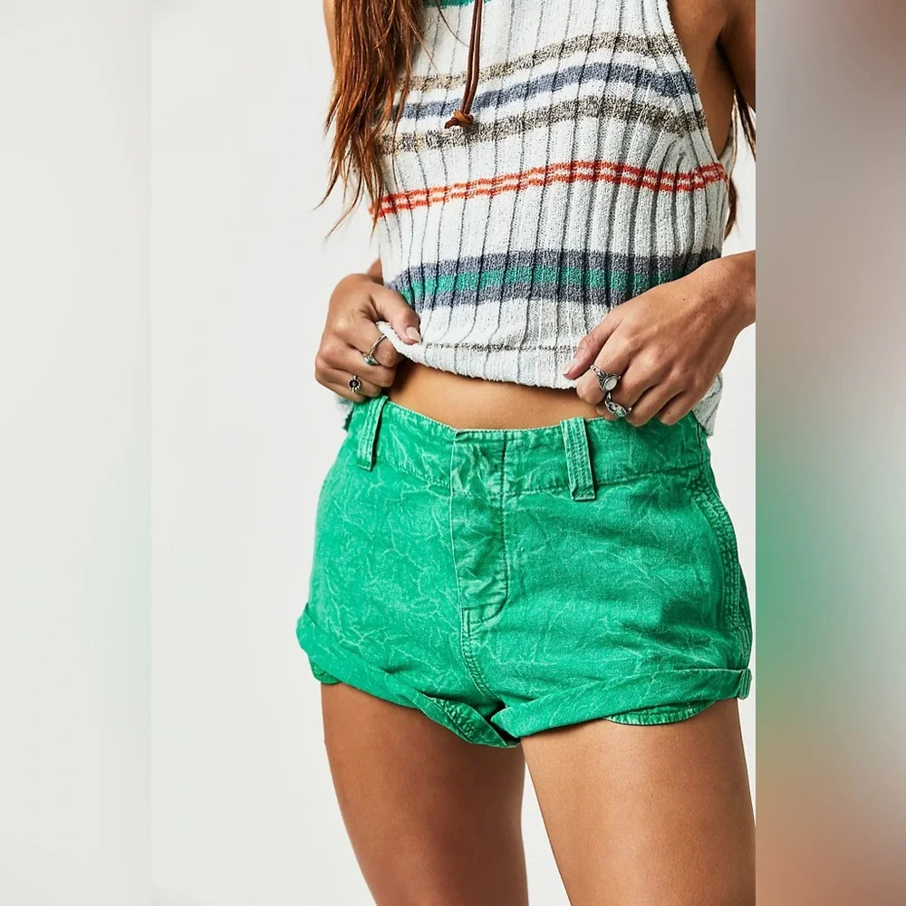 NWOT Free People Point Dume Slouchy Chino Shorts